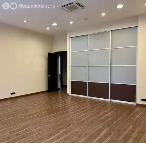 Офис (229.4 м) - Фото 2