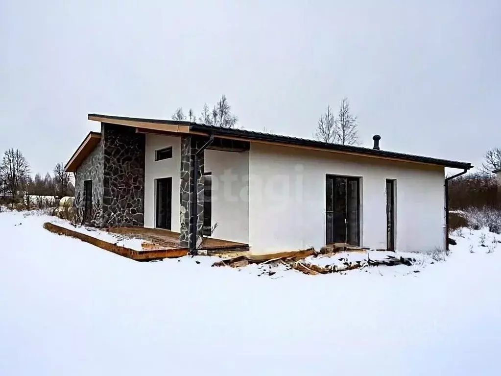 Дом в Смоленская область, Смоленский муниципальный округ, д. Станички ... - Фото 1