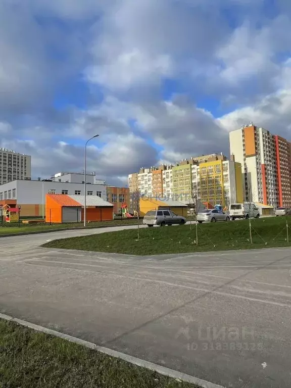 4-к кв. Нижегородская область, Нижний Новгород ул. Романтиков, 15 ... - Фото 1