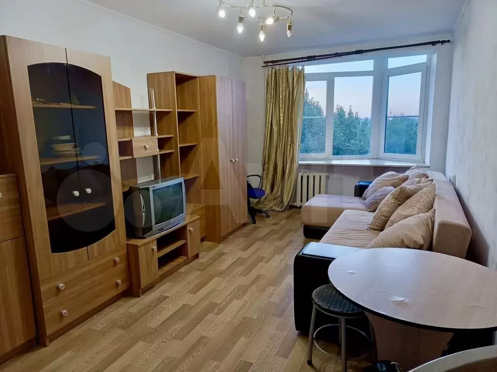 Комната 20 м в 6-к., 8/9 эт. - Фото 0