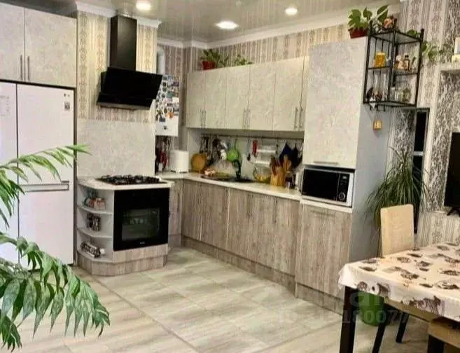 2-к кв. Ставропольский край, Пятигорск пер. Березовый, 13к3 (74.0 м) - Фото 0
