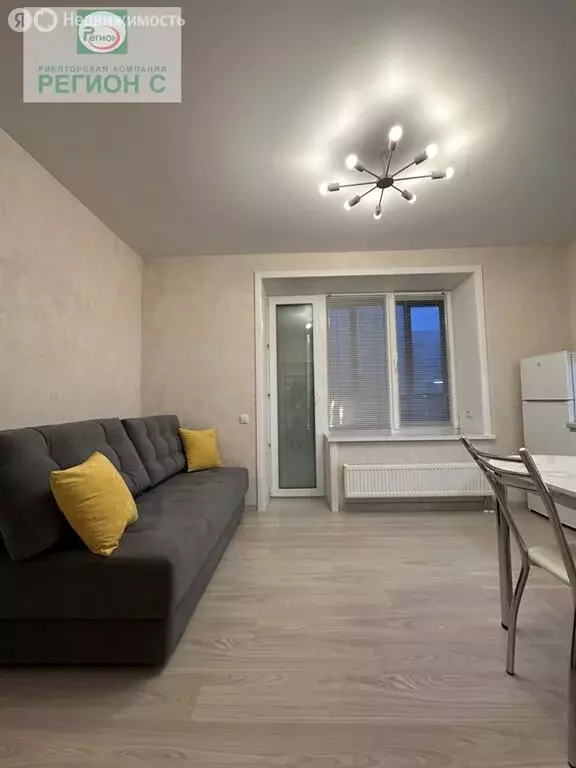 Квартира-студия: Архангельск, улица Володарского, 67 (26 м) - Фото 1