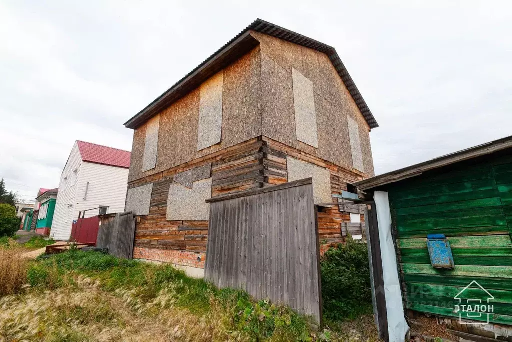 Дом в Омская область, Омск ул. 8-я Восточная, 85 (100 м) - Фото 2