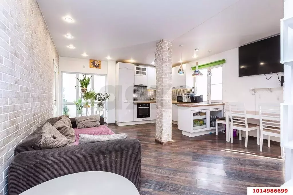 Дом в Краснодарский край, Краснодар ул. Имени Атамана Н.И. Евдокимова, ... - Фото 2