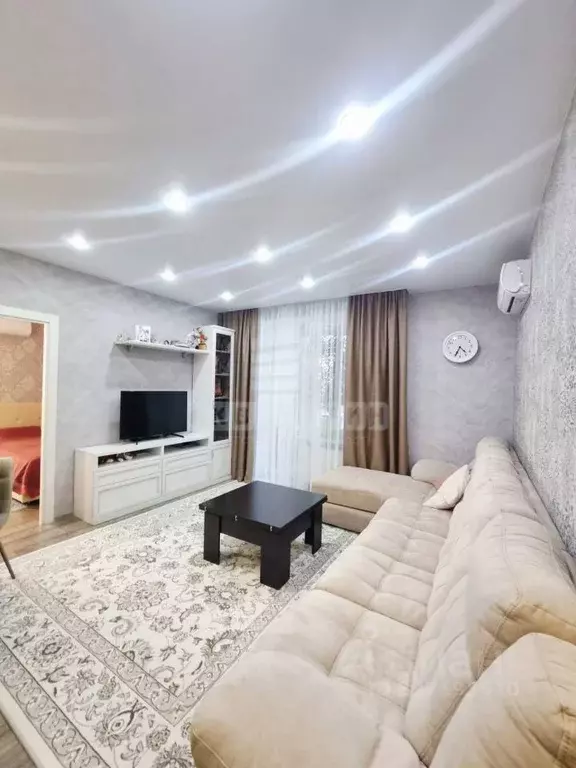 3-к кв. Волгоградская область, Волгоград Профсоюзная ул., 20 (57.4 м) - Фото 1