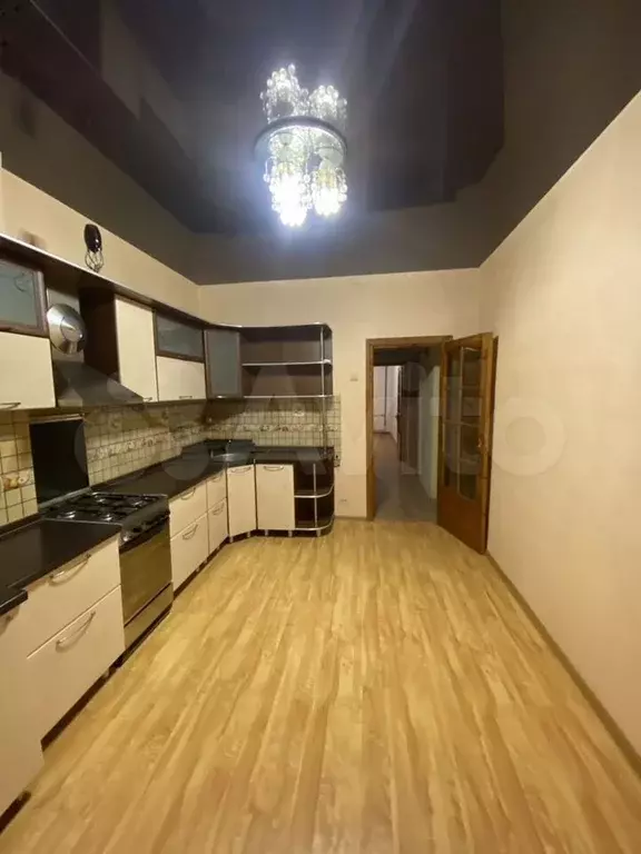 3-к. квартира, 80 м, 3/3 эт. - Фото 1