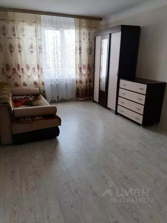 1-к кв. Волгоградская область, Волжский ул. Имени О.В. Скрипки, 3 ... - Фото 0