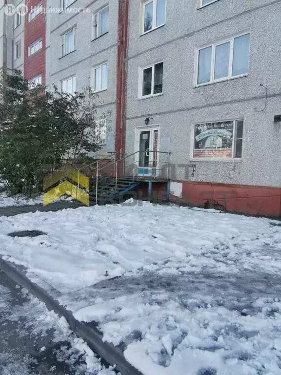 3-комнатная квартира: Омск, улица Куйбышева, 27/3 (63.8 м) - Фото 2