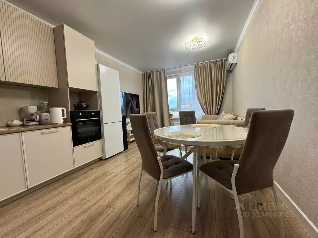 2-к кв. Краснодарский край, Краснодар Любимово мкр, 18/1 (65.0 м) - Фото 1