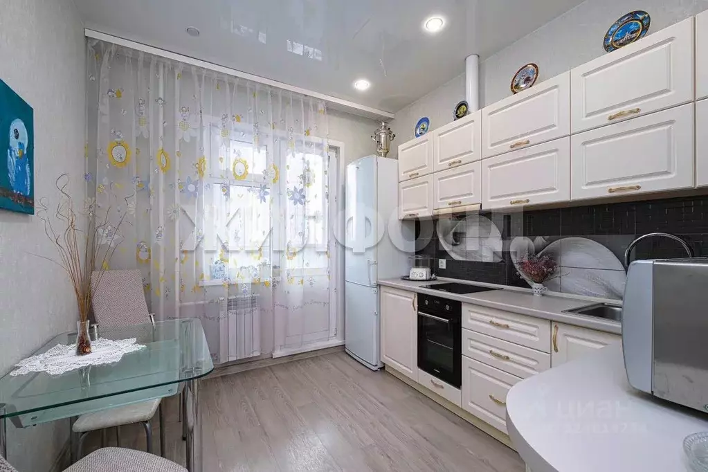 1-к кв. Новосибирская область, Новосибирск ул. Ясный Берег, 6 (36.1 м) - Фото 2