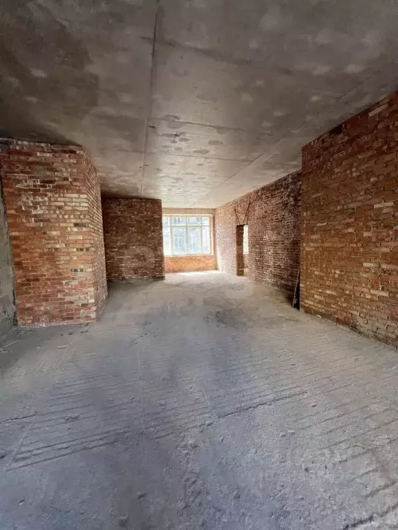 Торговая площадь в Северная Осетия, Владикавказ ул. Шамиля Джикаева, ... - Фото 2