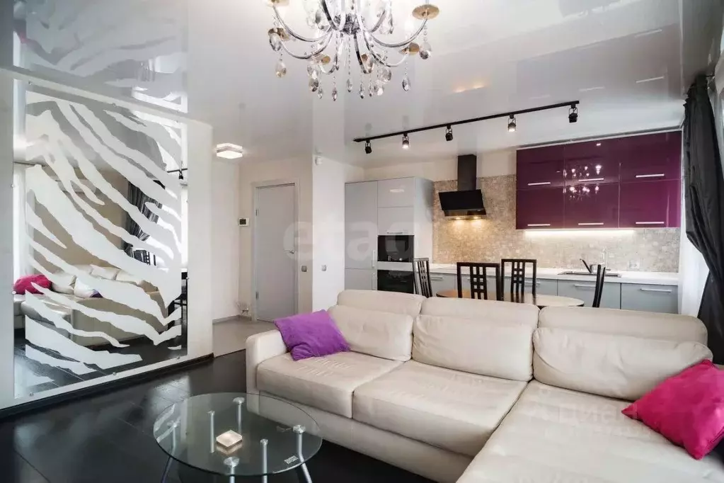 3-к кв. Хабаровский край, Комсомольск-на-Амуре просп. Первостроителей, ... - Фото 1