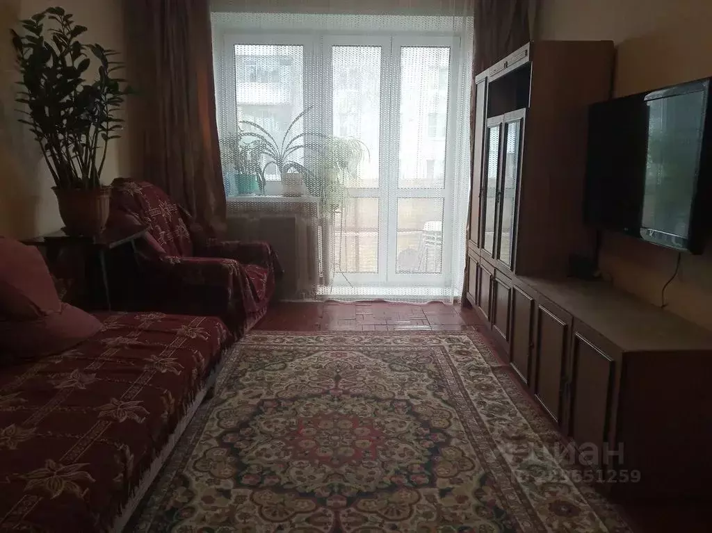 1-к кв. Орловская область, Орел ул. Маяковского, 60 (30.0 м) - Фото 0
