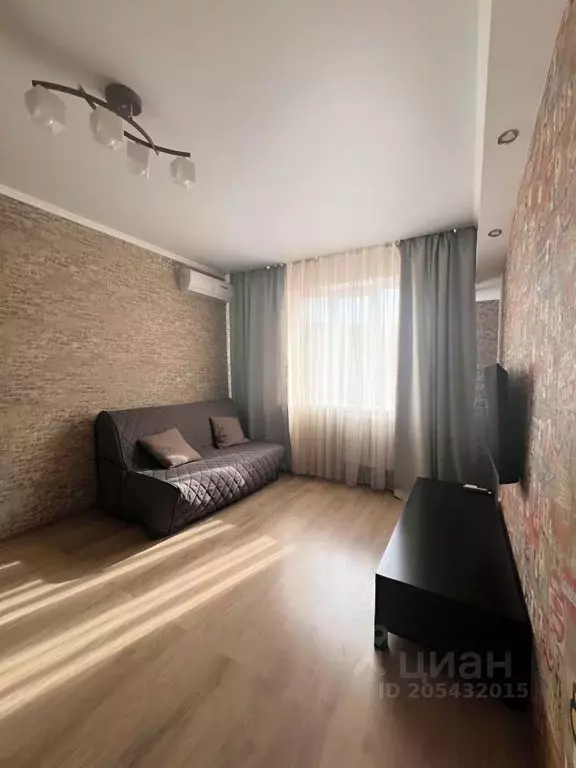 1-к кв. Оренбургская область, Оренбург Салмышская ул., 45/3 (40.0 м) - Фото 2