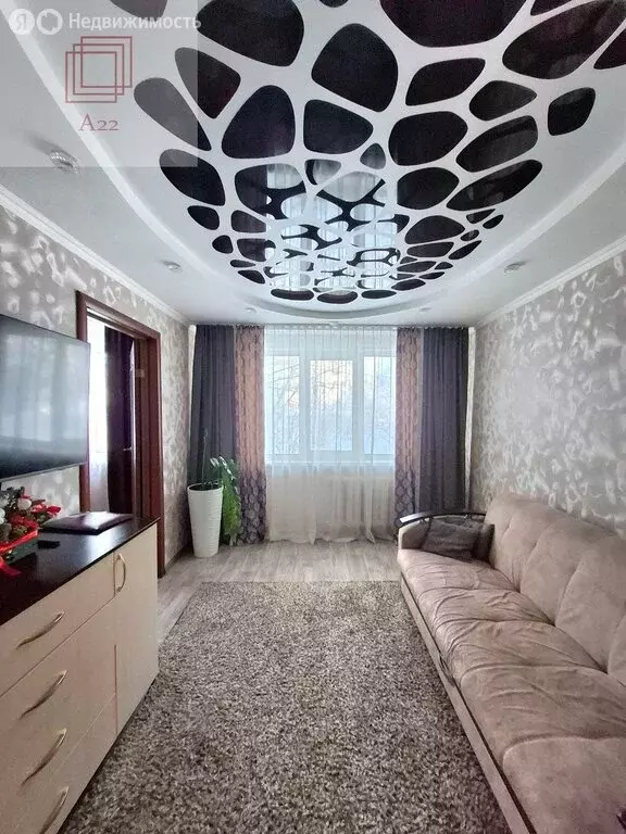 3-комнатная квартира: Барнаул, улица Антона Петрова, 186 (50 м) - Фото 2