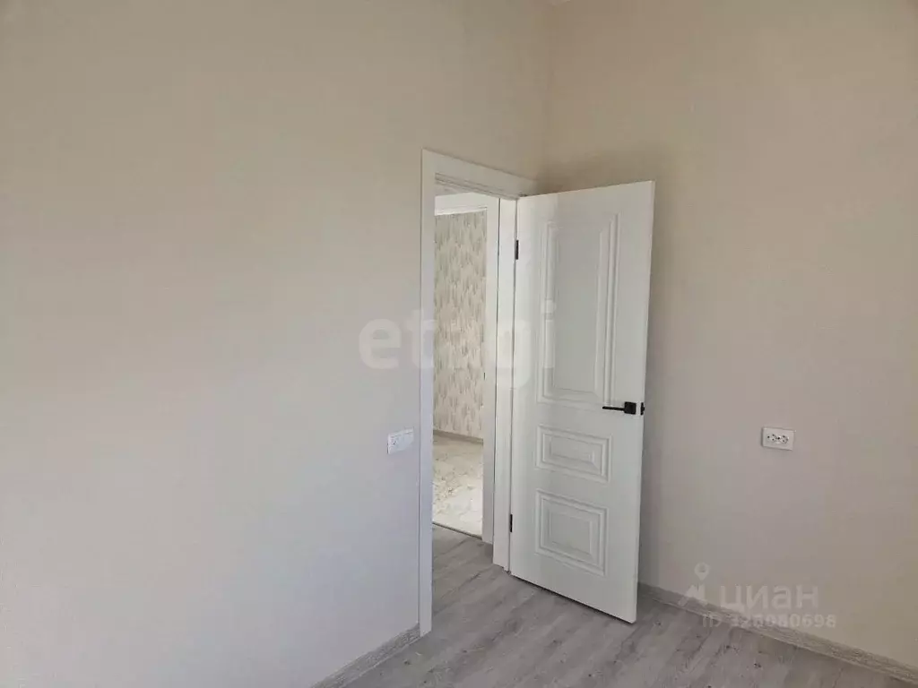 Дом в Краснодарский край, Темрюк Лодочный кооператив № 2 тер., ул. ... - Фото 1