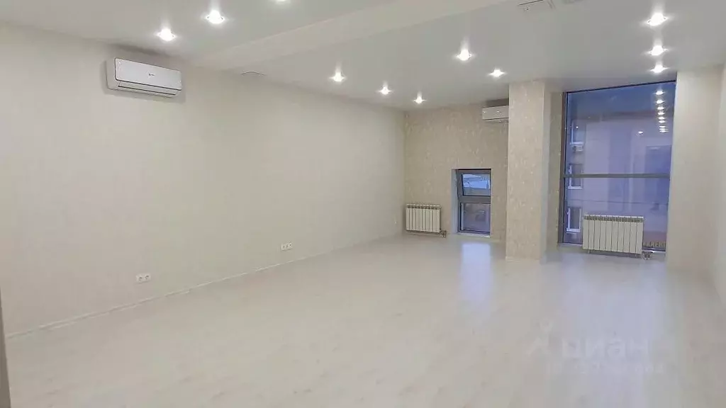 Помещение свободного назначения в Татарстан, Казань Габдуллы Тукая ... - Фото 1