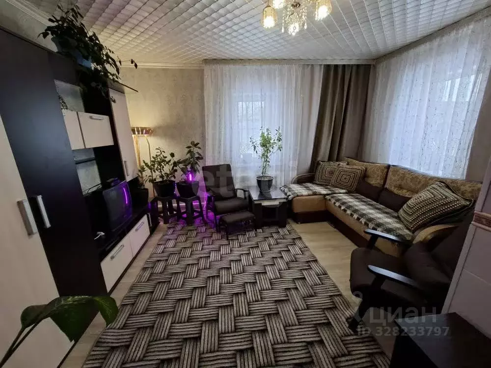 Дом в Амурская область, Свободный ул. Чубаровых, 36 (40 м) - Фото 1