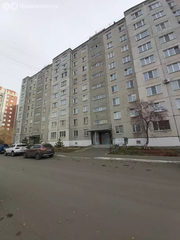 3-комнатная квартира: Курган, жилой район Заозёрный, 3-й микрорайон, 9 ... - Фото 1