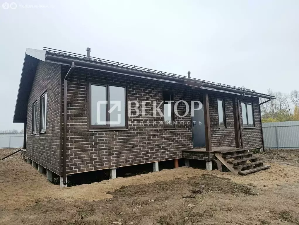 Дом в Калачево, Молодёжная улица (87 м) - Фото 1