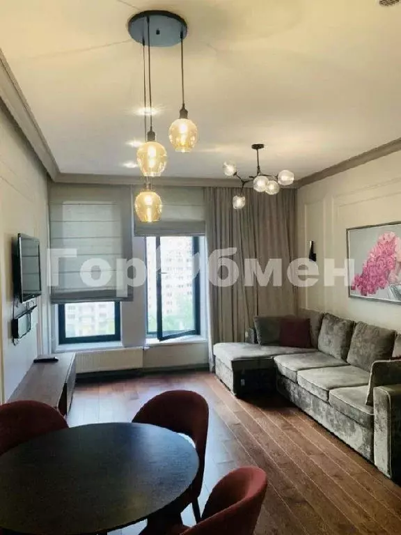 Продается 2-комнатная квартира - Фото 1