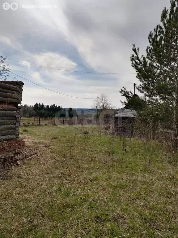 Участок в село Бершеть, Новосельская улица (15 м) - Фото 0