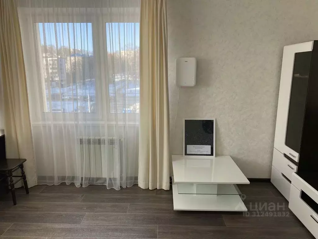 1-к кв. Чувашия, Чебоксары ул. Радужная, 11 (43.0 м) - Фото 1