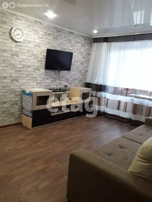 2-комнатная квартира: Тюмень, улица Пермякова, 23 (47 м) - Фото 2