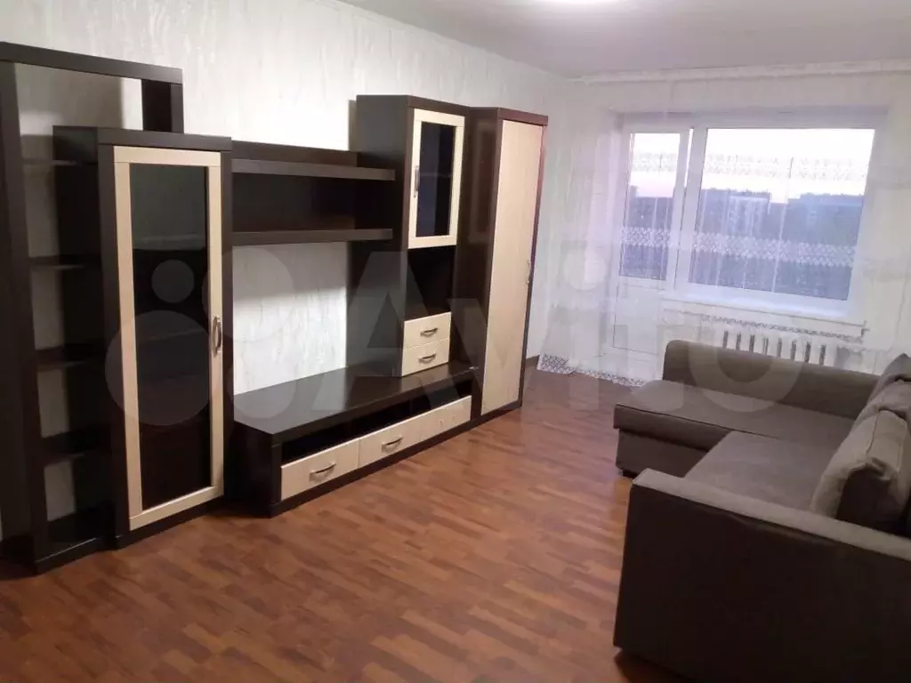 1-к. квартира, 32 м, 9/9 эт. - Фото 0