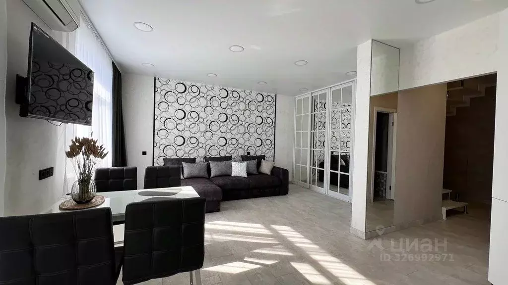 3-к кв. Воронежская область, Воронеж Московский просп., 19 (85.5 м) - Фото 2