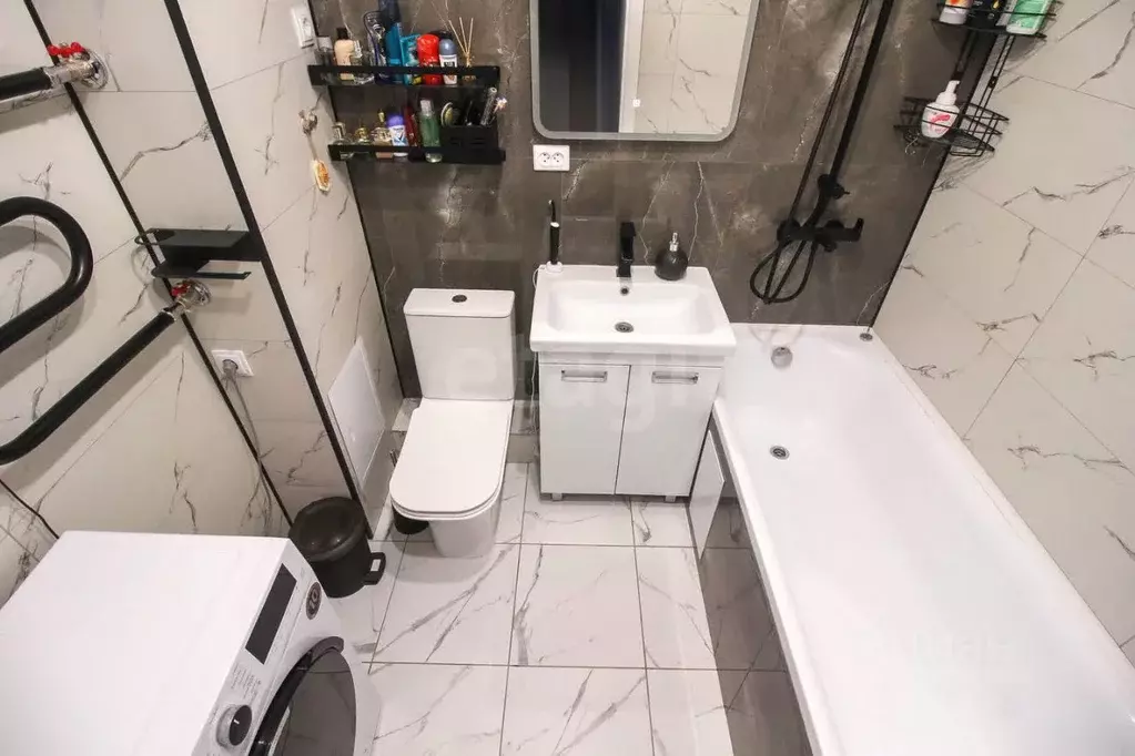 1-к кв. Алтайский край, Барнаул ул. Солнечная Поляна, 85 (49.3 м) - Фото 1