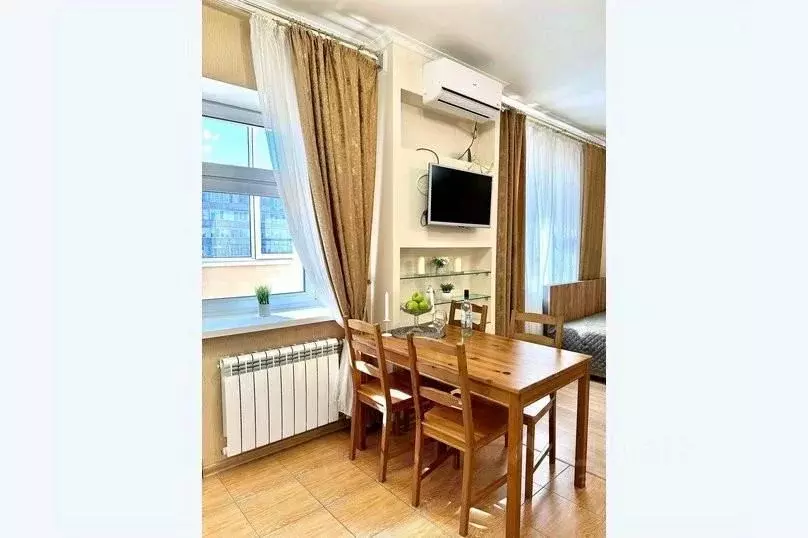 1-к кв. Татарстан, Казань ул. Адоратского, 4а (55.0 м) - Фото 0