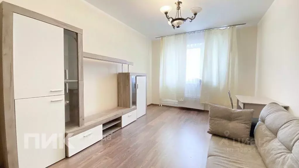 1-к кв. Московская область, Лобня ул. Ленина, 67 (39.5 м) - Фото 2
