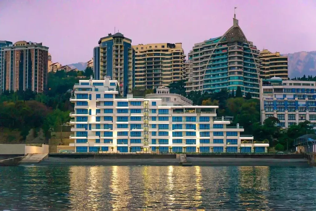 3-к кв. Крым, Ялта проезд Парковый, 5Б (70.0 м) - Фото 0