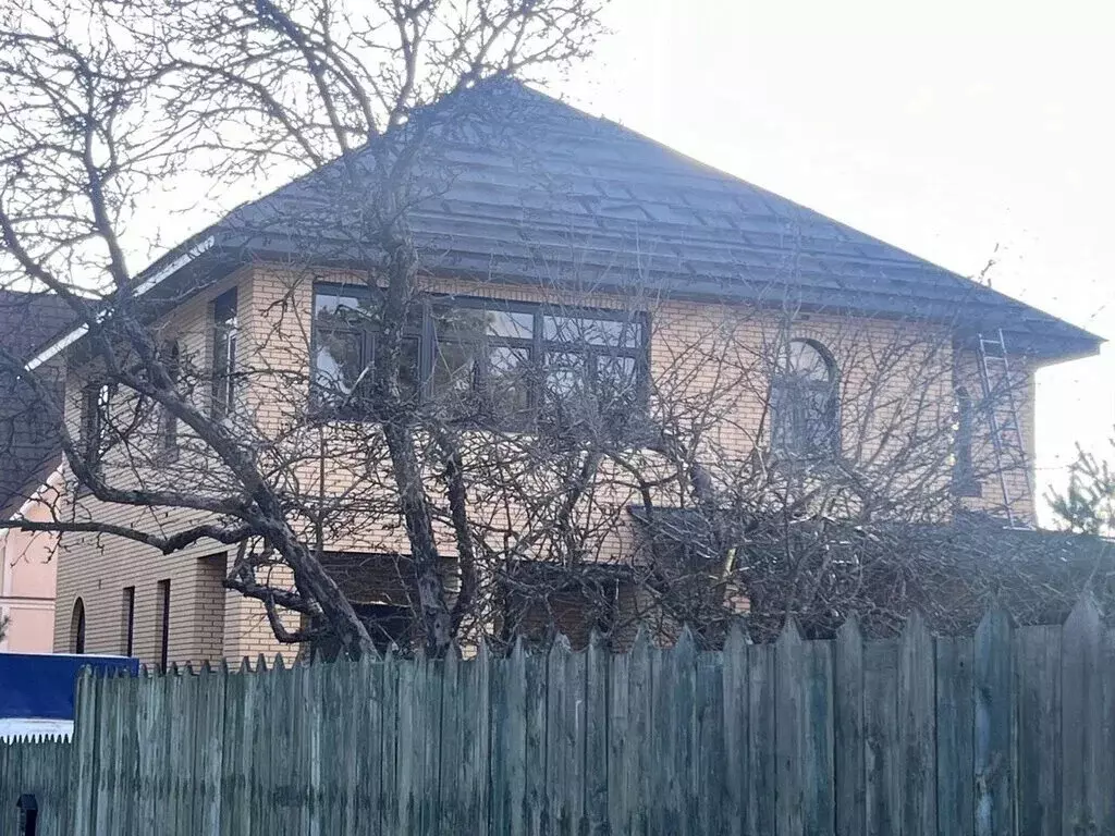 Дом в Дубна, улица Ратмино, 9 (408.1 м) - Фото 0
