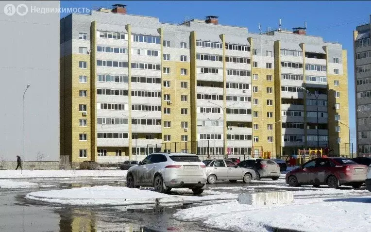 1-комнатная квартира: Тюмень, улица Избышева, 8 (38.2 м) - Фото 2