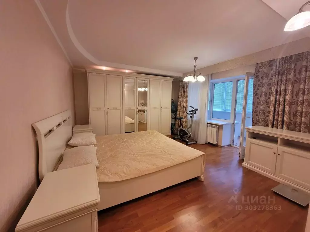 3-к кв. Калужская область, Калуга ул. Тельмана, 31 (90.0 м) - Фото 1