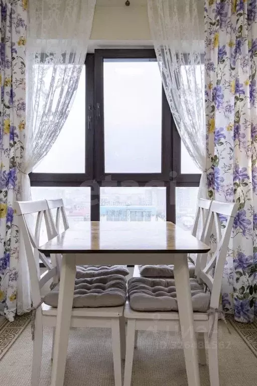 2-к кв. Тюменская область, Тюмень ул. Максима Горького, 68 (82.0 м) - Фото 1