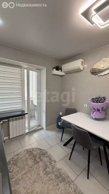 4-комнатная квартира: Новочеркасск, Дачная улица, 67 (79 м) - Фото 1