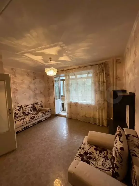1-к. квартира, 35 м, 5/10 эт. - Фото 0