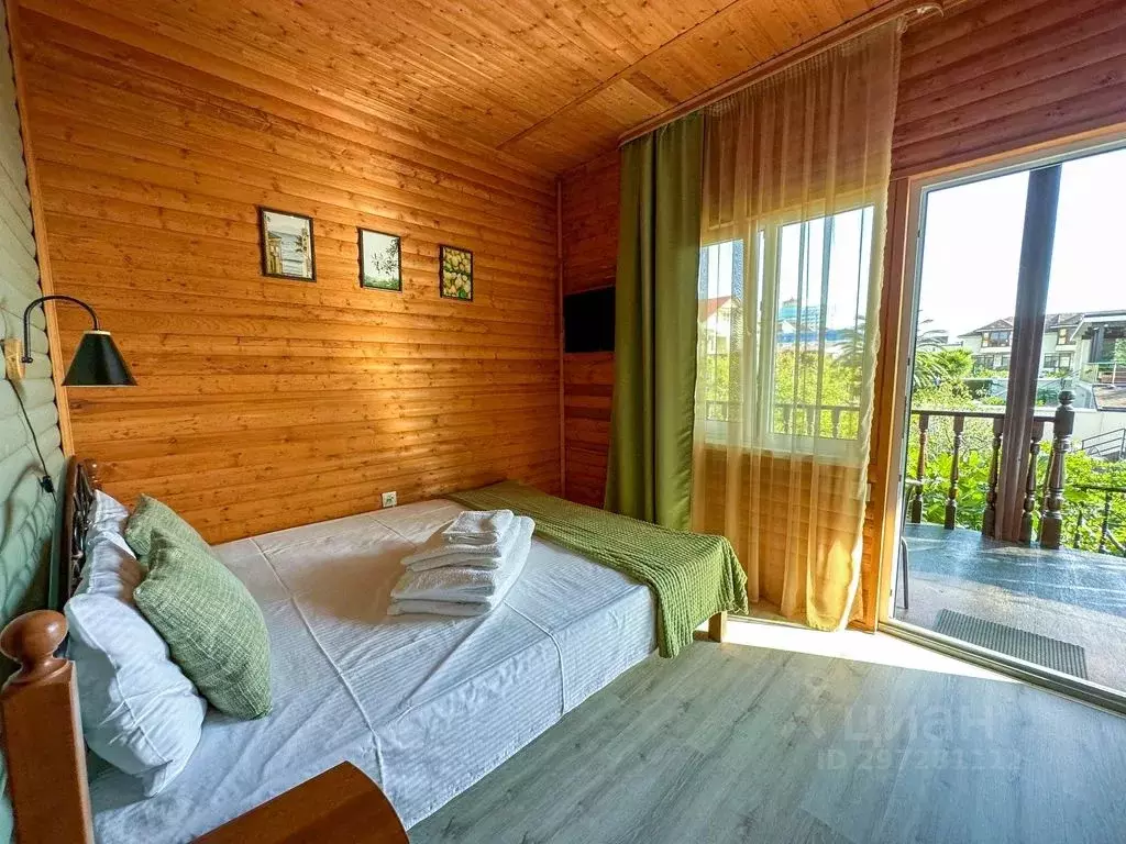 Комната Краснодарский край, Сочи Адлер жилрайон, ул. Прибрежная, 23 - Фото 1