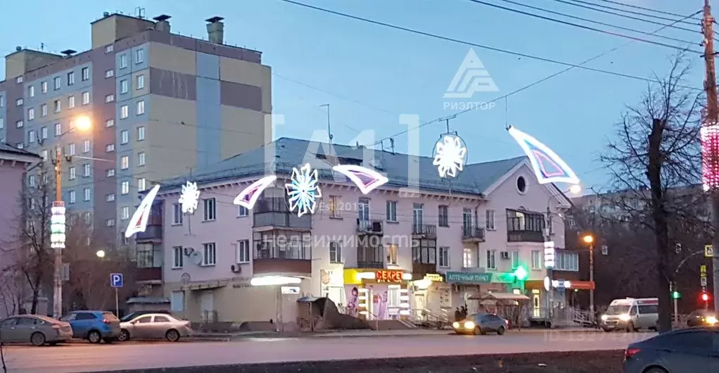 Торговая площадь в Челябинская область, Челябинск ул. Доватора, 28 (82 ... - Фото 1