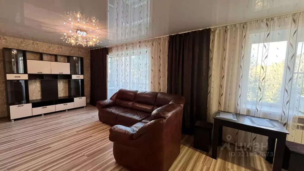 2-к кв. Курганская область, Курган ул. Югова, 3 (42.0 м) - Фото 1