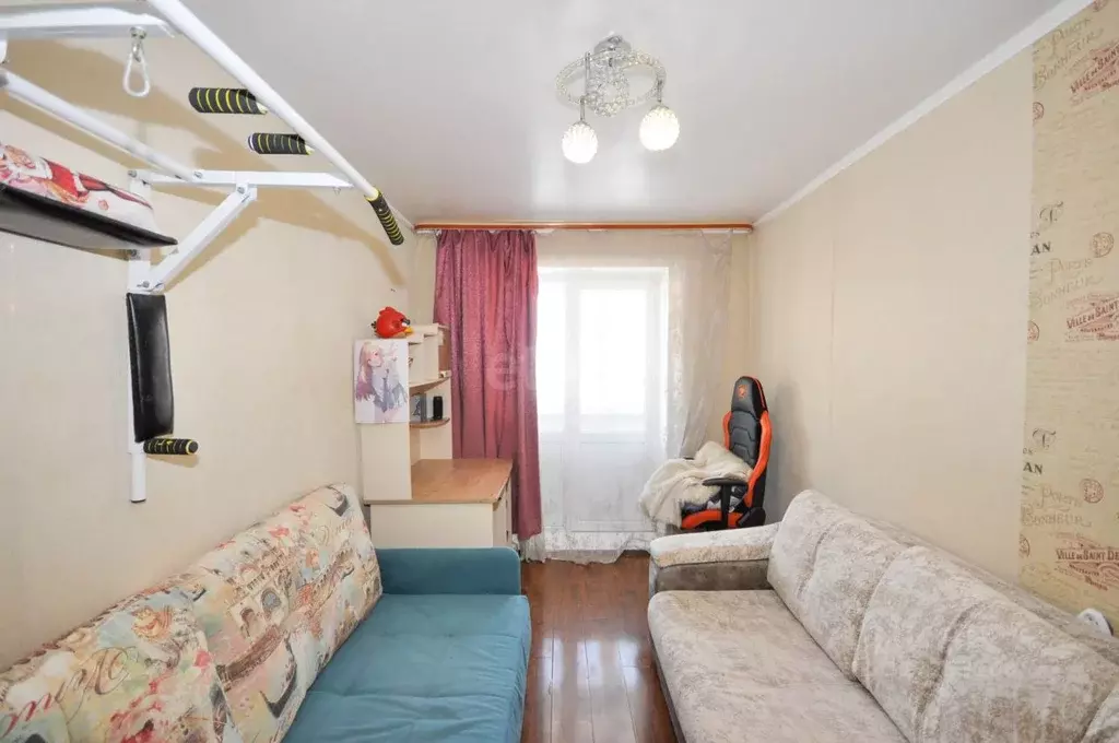 2-к кв. Сахалинская область, Холмск Молодежная ул., 5 (41.0 м) - Фото 1