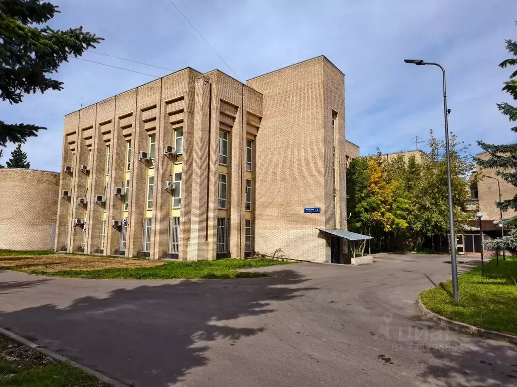 Помещение свободного назначения в Москва Флотская ул., 1 (117 м) - Фото 1