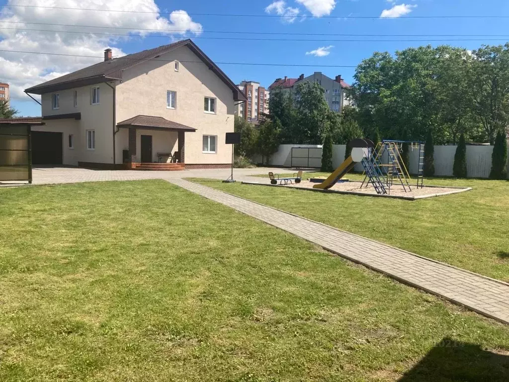 Дом в Калининградская область, Гурьевск Строительная ул., 22Б (260 м) - Фото 0