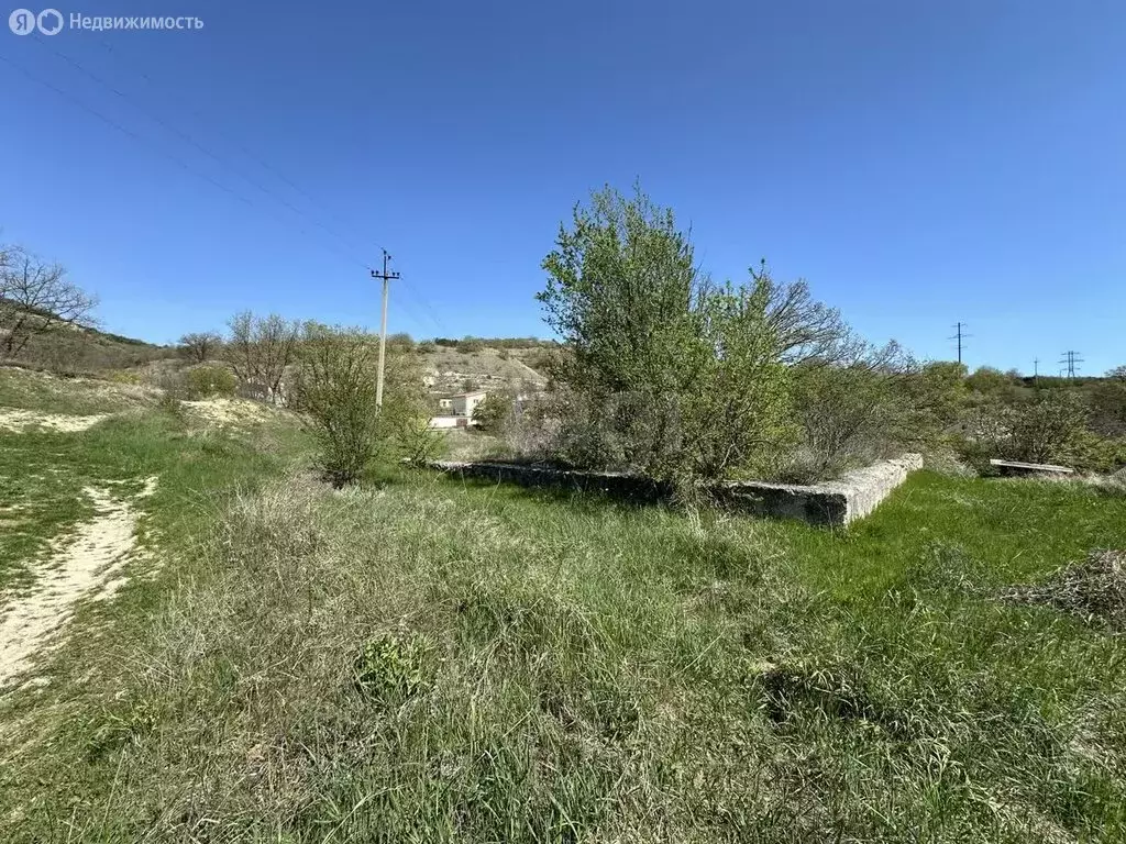 Участок в село Долинное, Подгорная улица (8 м) - Фото 1