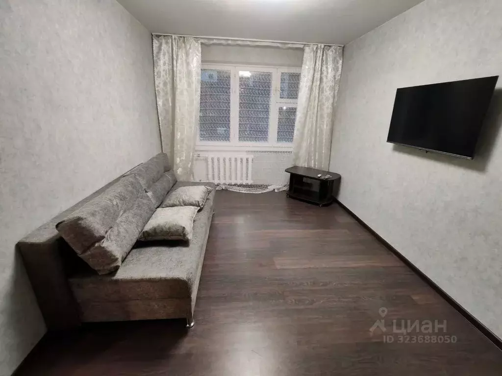 1-к кв. Псковская область, Псков ул. Юности, 15/130 (35.8 м) - Фото 0