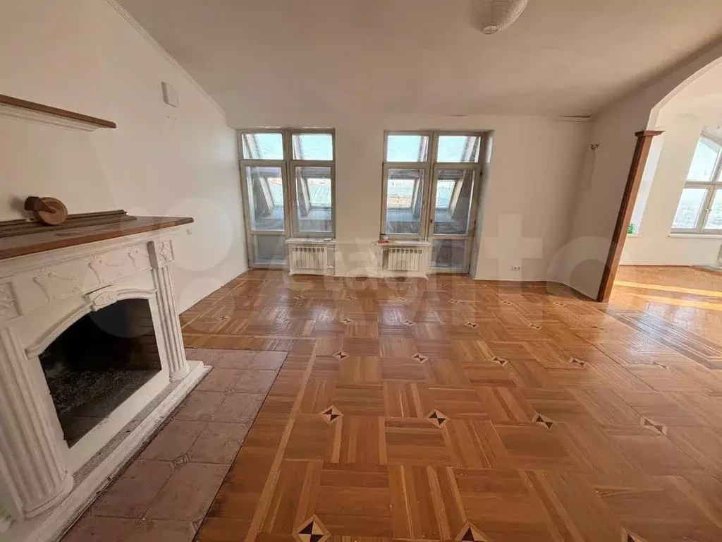 3-к. квартира, 145 м, 6/6 эт. - Фото 1
