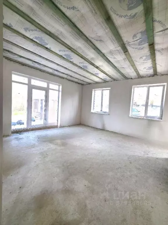 Дом в Крым, Симферопольский район, Чистенское с/пос, с. Фонтаны ул. ... - Фото 2